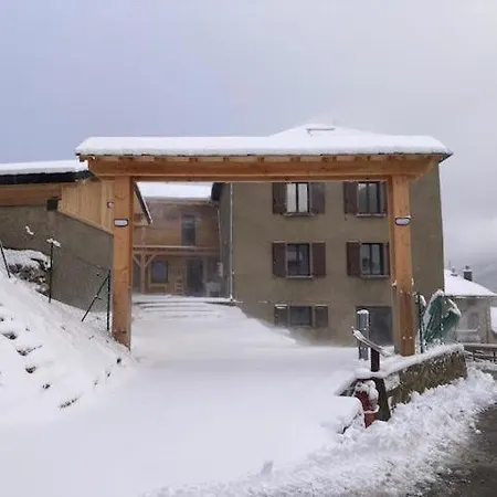 Grange Nere Le Clos Des Ours Holiday home *